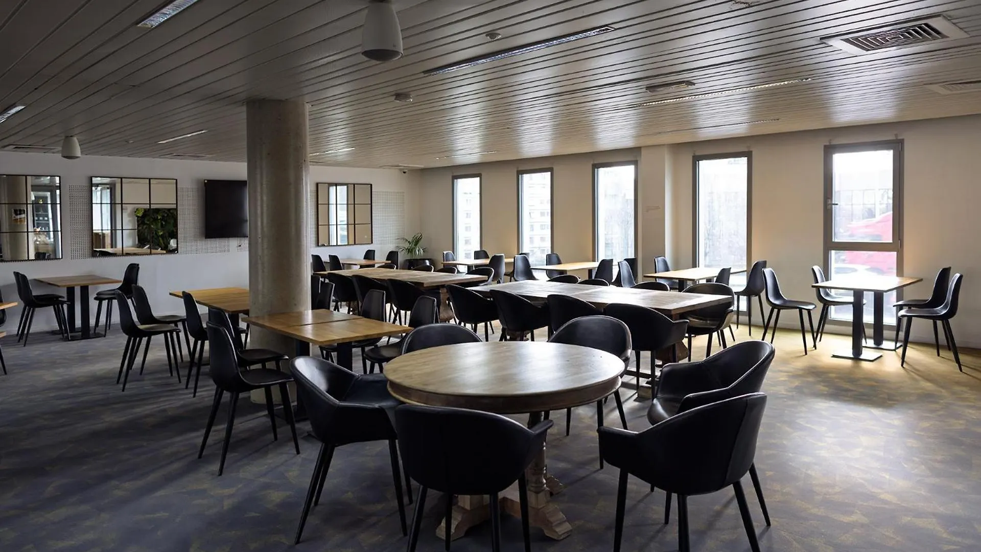 Hotel Lodge In Paris 13