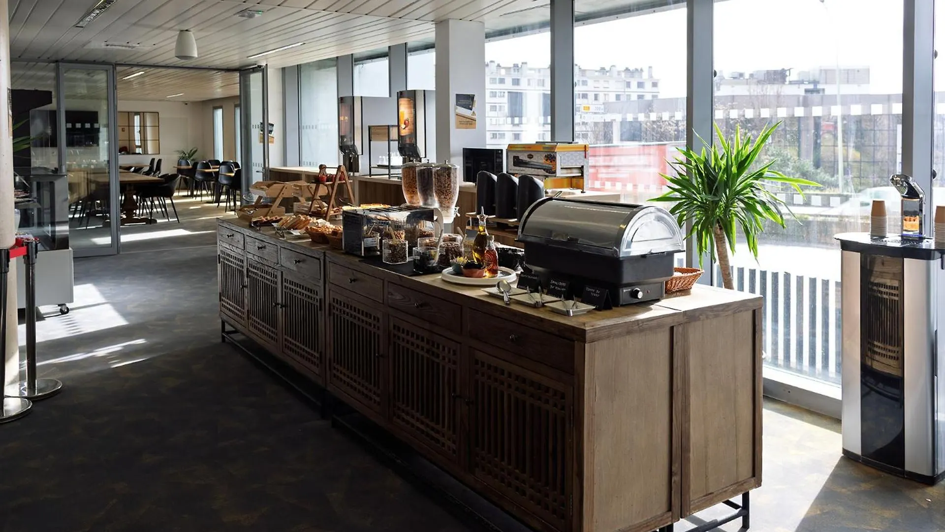 Hotel Lodge In Paris 13