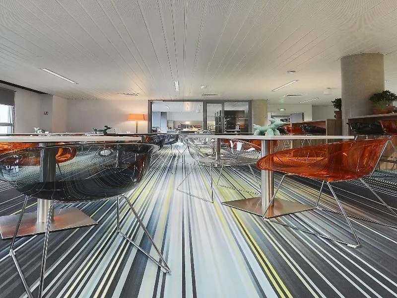 Hotel Lodge In Paris 13 France
